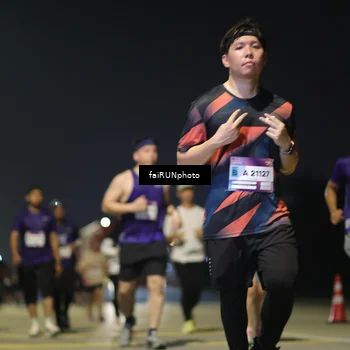 Runner Photo 7354884