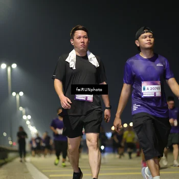 Runner Photo 7354890
