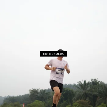 Runner Photo 7354903
