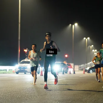 Runner Photo 7354919