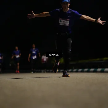 Runner Photo 7354937