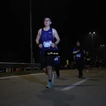 Runner Photo 7354941