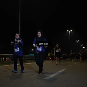 Runner Photo 7354953