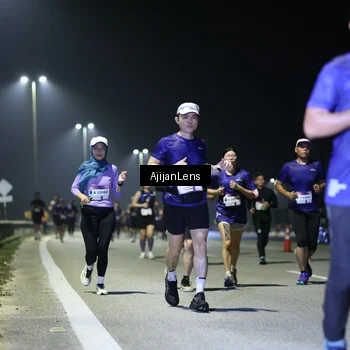 Runner Photo 7354955