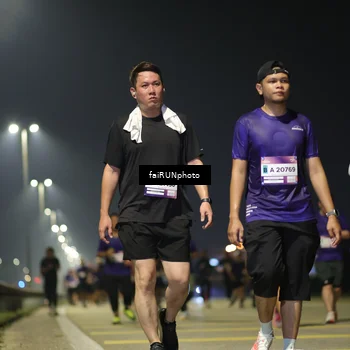 Runner Photo 7354964