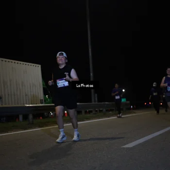 Runner Photo 7354970