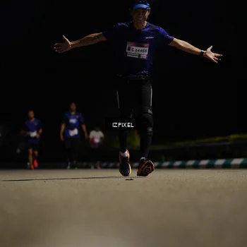 Runner Photo 7354977