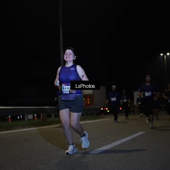 Runner Photo 7354985