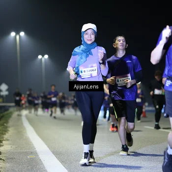Runner Photo 7354989