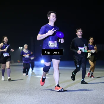 Runner Photo 7355004