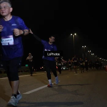 Runner Photo 7355054