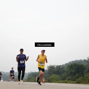Runner Photo 7355109