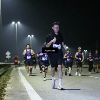Runner Photo 7355111
