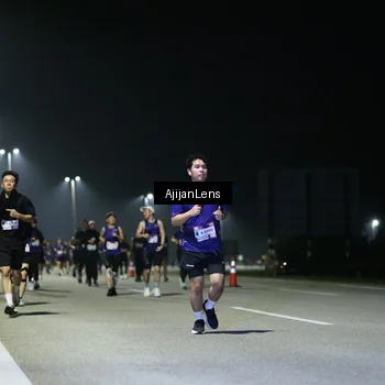 Runner Photo 7355132