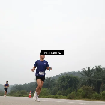 Runner Photo 7355176