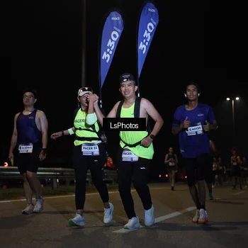 Runner Photo 7355216