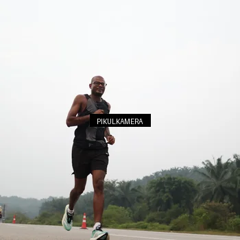 Runner Photo 7355319