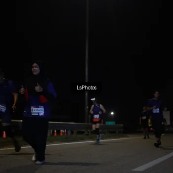 Runner Photo 7355376