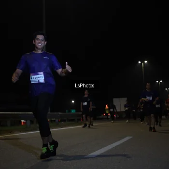 Runner Photo 7355381