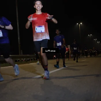 Runner Photo 7355417