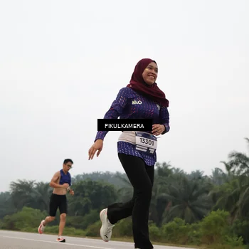Runner Photo 7355428