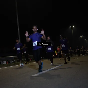 Runner Photo 7355429