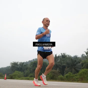 Runner Photo 7355643