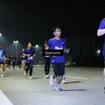 Runner Photo 7355650