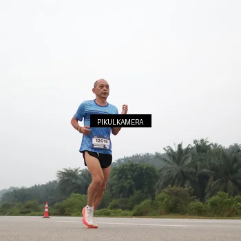 Runner Photo 7355662