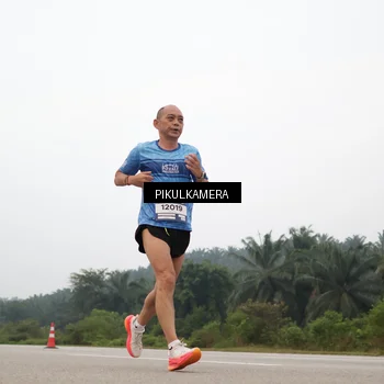 Runner Photo 7355678