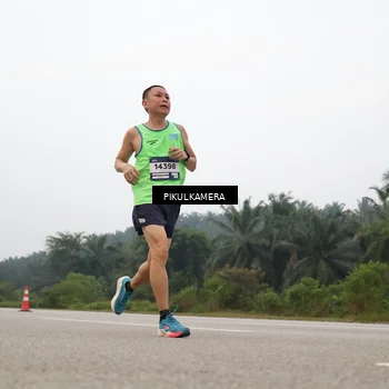 Runner Photo 7355706