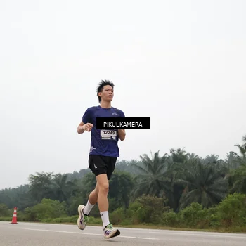 Runner Photo 7355777