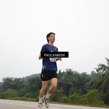 Runner Photo 7355829