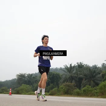 Runner Photo 7355837
