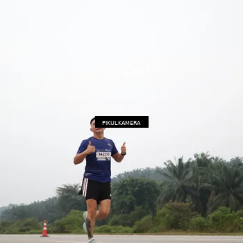 Runner Photo 7355883