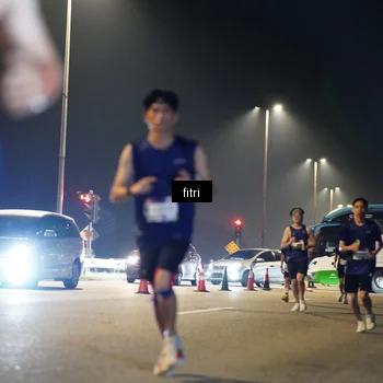 Runner Photo 7355917