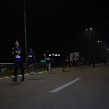 Runner Photo 7355923