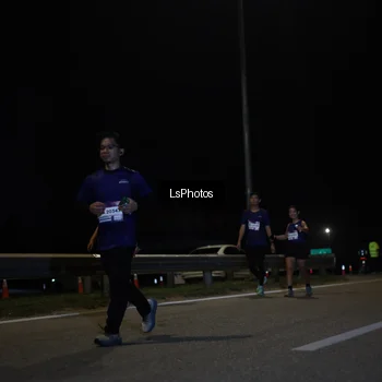Runner Photo 7355948