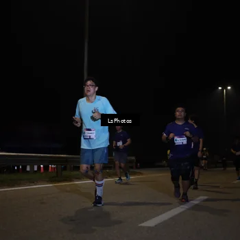 Runner Photo 7356006