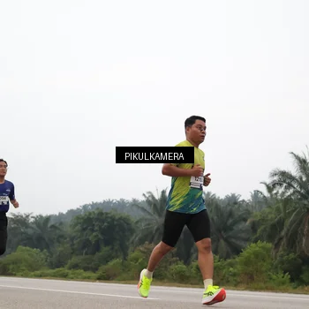 Runner Photo 7356007