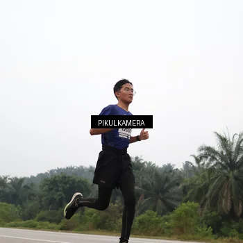 Runner Photo 7356016