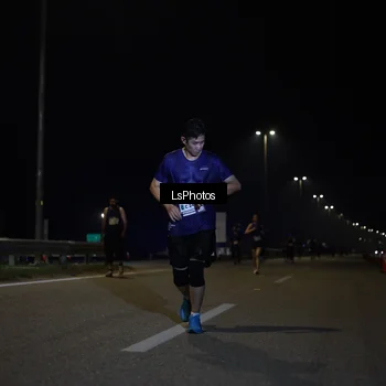 Runner Photo 7356031