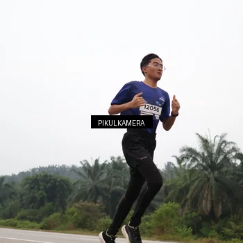 Runner Photo 7356038
