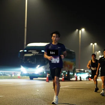 Runner Photo 7356051
