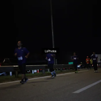 Runner Photo 7356059