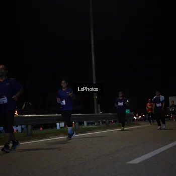 Runner Photo 7356066