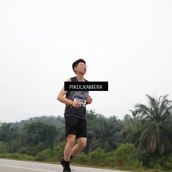 Runner Photo 7356073