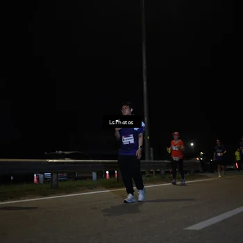 Runner Photo 7356075