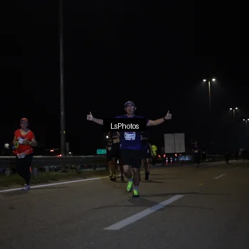 Runner Photo 7356092