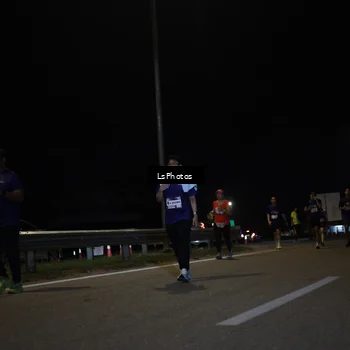 Runner Photo 7356095